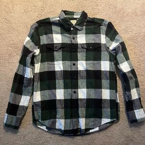 Men’s American Eagle Flannel shirt size M